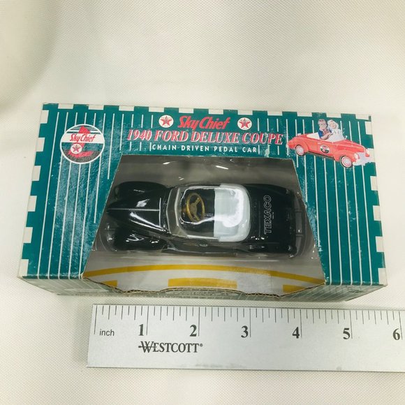 Gearbox Vintage Texaco Sky Chief 1940 Ford Deluxe Coupe Serial #02327 Pedal Car - Picture 9 of 10